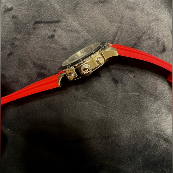 MICHAEL KORS Men’s Watch Chronograph Red - Picture 6 of 8